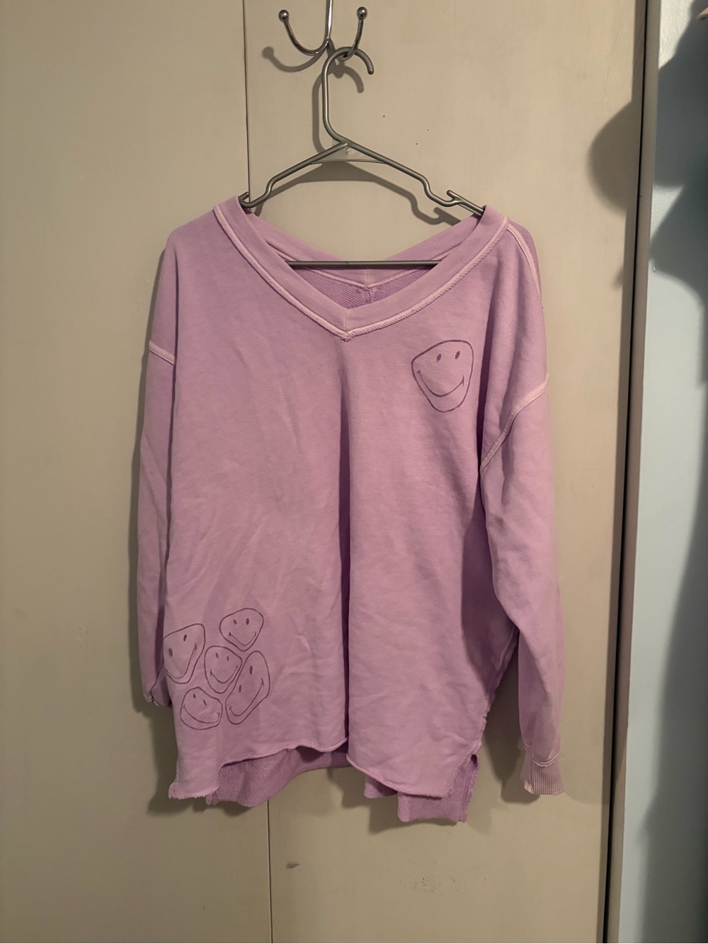 Aerie Oversized Smiley Face V Neck Sweatshirt